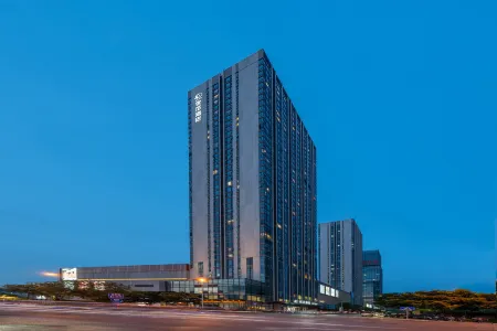 UFUN Hotel (Liuzhou The Mixc Yaobu Ancient Town)