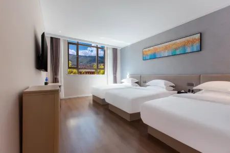 Batang Huating  Hotel Отели рядом с достопримечательностью «Unplanned Camping Site»