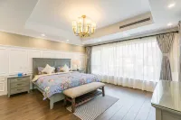 Shinehouse House (Shanghai International Resort)