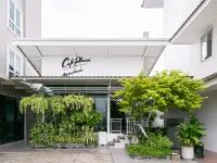 Ruan Plaisoi Apartment Hotels near Bang Khae