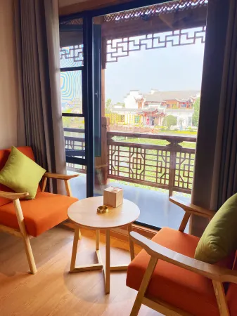 Huishanyue Ziweiyuan (Sanhe Mulan Branch) Отели рядом с достопримечательностью «Yang Zhenning Former Residence»