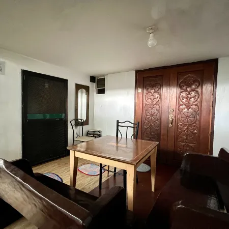 King Henry's Transient Rooms