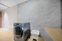 八號元素電競飯店（龍湖龍譽中心店）