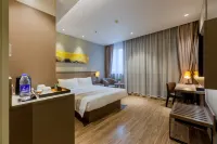 Homeinn Plus Hotel (Zhengzhou CBD Exhibition Center) Hotels near CBD Square