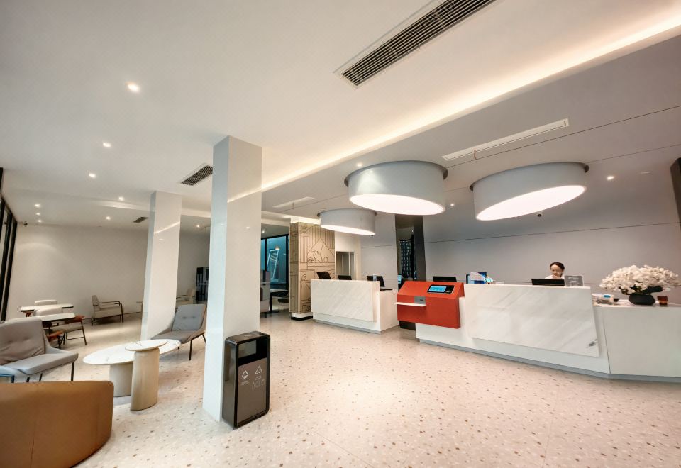 Motel Hotel (Yangzhou University Slender West Lake)Hotel Overview