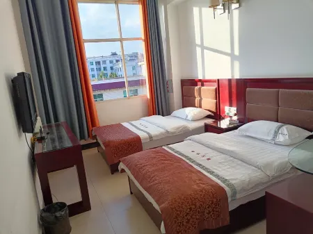 Jinyu Hotel Отели в г. Фуюань