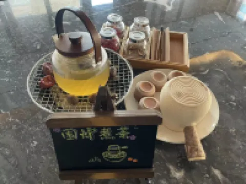 base-Sanlitun Serviced Apartment