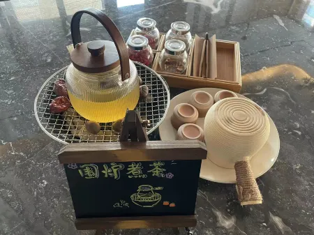 base-Sanlitun Serviced Apartment Отели рядом с достопримечательностью «Sinopec Management Institute Branch»