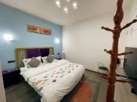 Lu Liang Yijian Qingcheng Smart Hotel