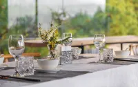 Lijiang Chiliu Art Hotel - Inns