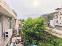 Hotel Hibiscus - Dağ Manzaralı