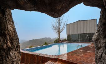 Sicheng Landscape Spa Hotel