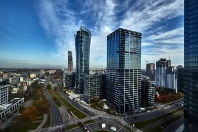 Holiday Inn Express Warsaw - the Hub