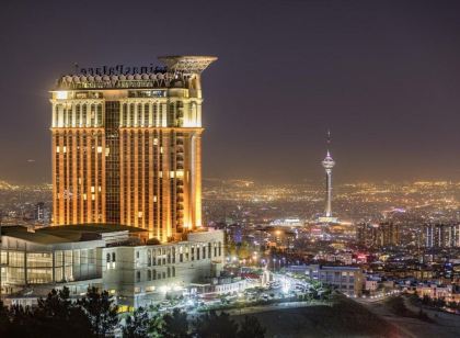 Espinas Palace Hotel Tehran