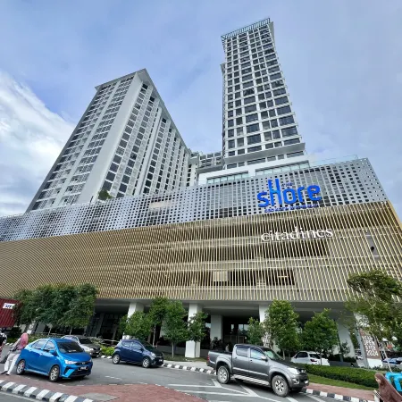 Citadines Waterfront Kota Kinabalu Отели рядом с достопримечательностью «Центр Поинт Сабах»