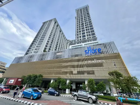 Citadines Waterfront Kota Kinabalu Отели рядом с достопримечательностью «Handicraft Market»