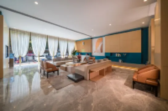 Boson Hotel (Nanning Railway Station No. 36 Middle Store)