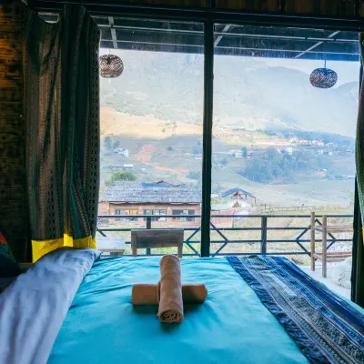 Sapa Plum Eco House Hotels near Phung Trekking sapa
