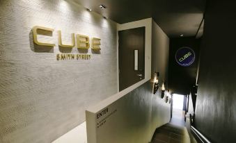 Cube Boutique Capsule Hotel at Chinatown