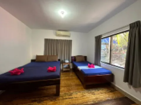 Happy Elephant Bungalows