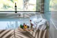 雲安溫泉度假飯店（貴賓樓店） 海源寺附近的飯店