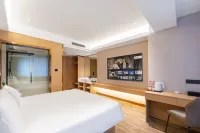 Raphael Hotel