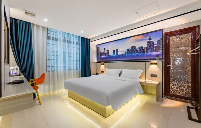 Jiazhou Hotel