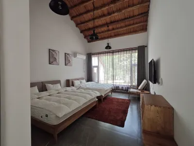 Jinjiawan Guesthouse Hotels in Yifeng