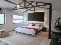 Huaxi Noisy Yelang View Guest House (Qingyan Guzhen Store) Hotels in Guiyang