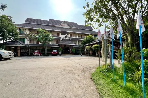 Sawadeelanna Hotel