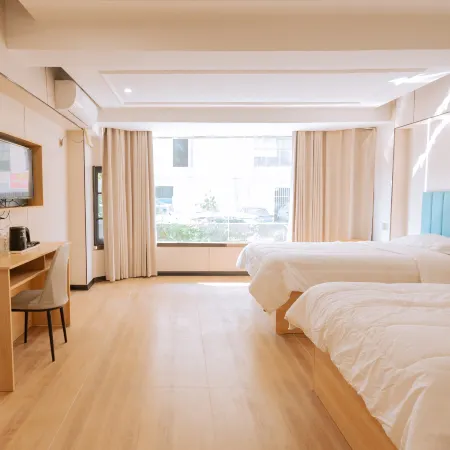 Yuxi Mengzhijia Theme Hotel