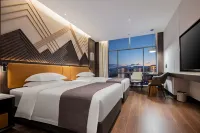 Berkshire International Hotel (Xinhua Ideal City Store at Enshi Airport) Hotels near Enshi Tusi City - Performance Venue