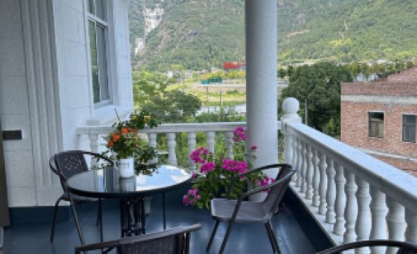 Tiantai Xianren Valley Modern Scenic View Luxury Homestay (Tiantai Grand Waterfall Branch)