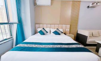 Lanting Business Hotel