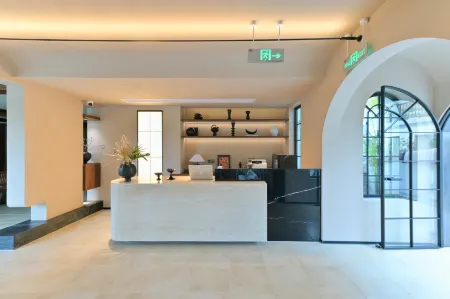 The Jade Retreat Отели рядом с достопримечательностью «Tea Character Square»