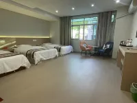 Taining Ping an Express Hotel