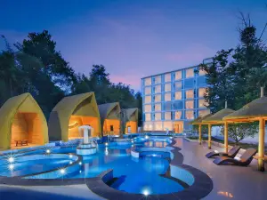 Bantian Yunshui Hotel (Yangshuo County Lijiang Branch)