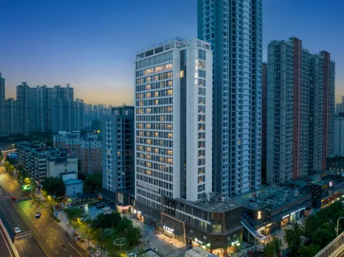 全季飯店（武漢漢陽江灘馬鸚路地鐵站店）