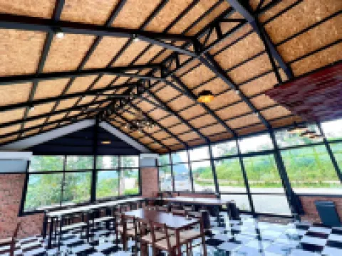 Fuang Dao Mountain Resort Hoteles en Feuang