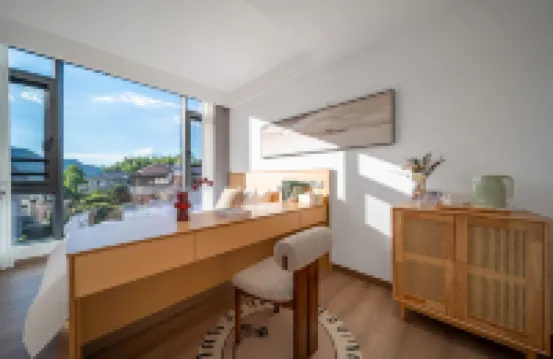 前苑後居·SUNSET星空泳池·親子度假美宿（OMG心跳樂園店）