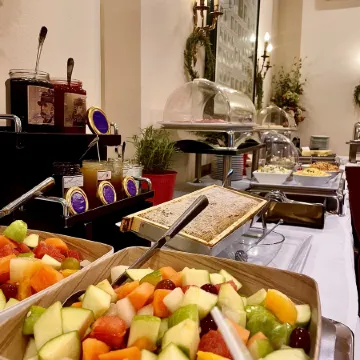 Hotel Regina Отели рядом с достопримечательностью «09. Альзергрюнд»