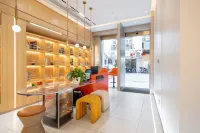 Lucky Hotel（Shanghai People's Square Metro Station Nanjing Road Pedestrian Street Hotel） فنادق في 