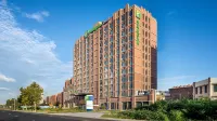 Holiday Inn Express Qingdao Hongdao Station by IHG Hotels in Qingdao