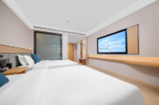 View of the Clouds・Cloudscape | 180° Over the Air View・Smart International Grand Hotel Отели в г. 