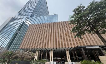 Solaire Resort North