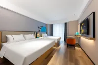 City Comfort Inn Hotel (Xianning Wenquan Road Walmart Plaza) Hotel a Central Flower Bed-Qianshan Pedestrian Street
