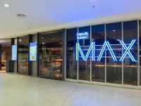 CapsuleTransit MAX - Terminal 2 Hotels near Royal Selangor