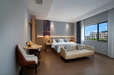 Shanzheng Celebrity Hotel (Chengdu Huayang Metro Station Haichang Polar Ocean Park Branch) Hotels in Huayang Area