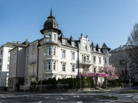 Hotel Villa Carlton - Adults Only Hotels in Salzburg