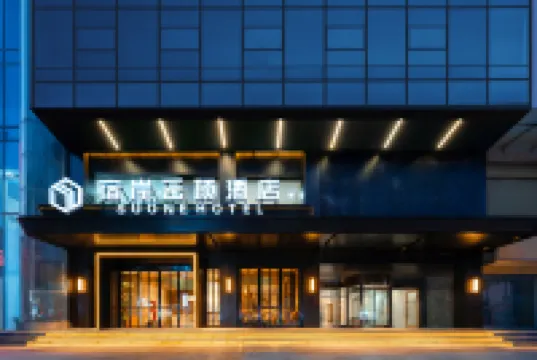 SuOne Cloudtop Hotel